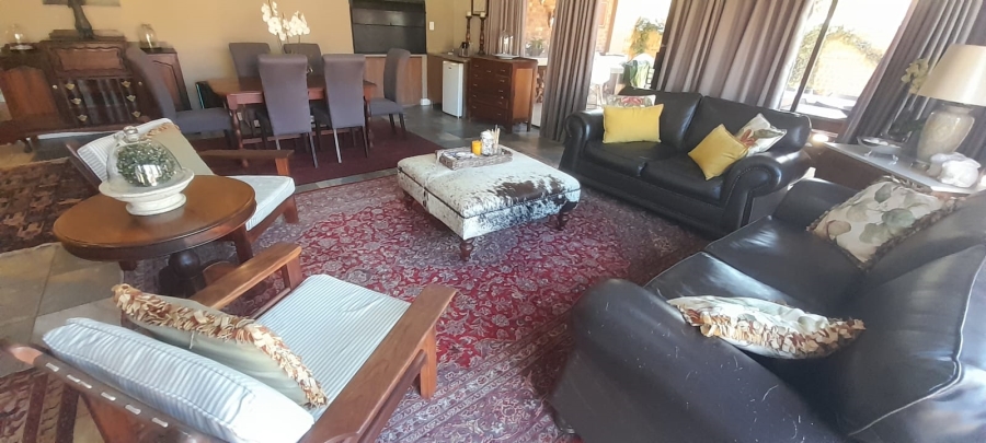 4 Bedroom Property for Sale in Wilkoppies North West